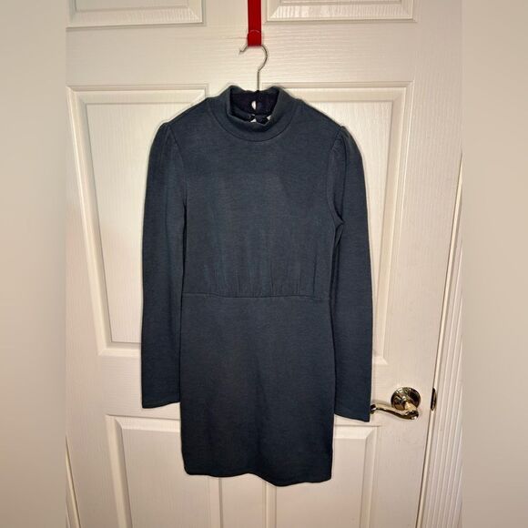 Hem & Thread dress - Picture 1 of 4